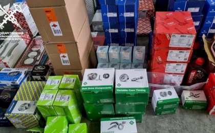 Брестские таможенники пресекли попытку незаконного ввоза сборного груза