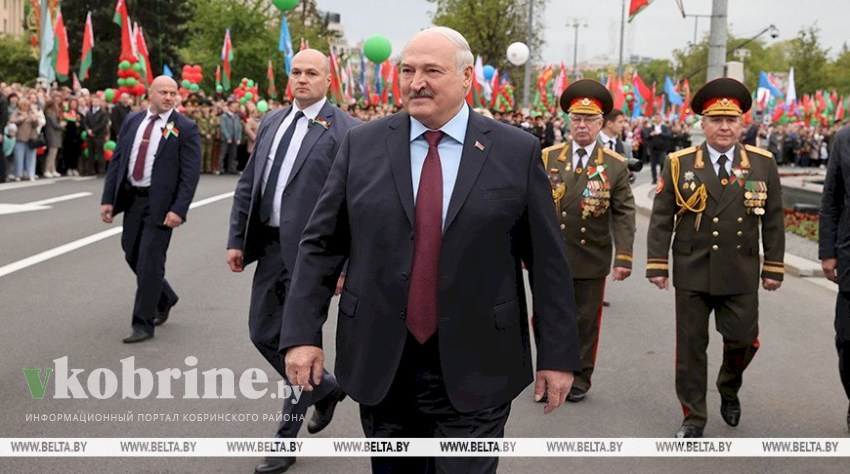 Выступление Президента Беларуси на церемонии возложения венков и цветов к монументу Победы
