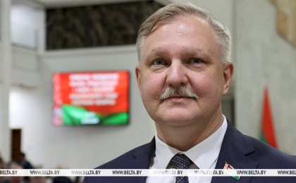 Депутат: принят план на 2024-2025 годы по регулированию цен на платные медуслуги и лекарства