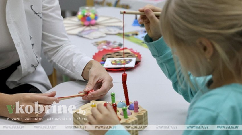 Минтруда напомнило, какие льготы предусмотрены для детей-инвалидов