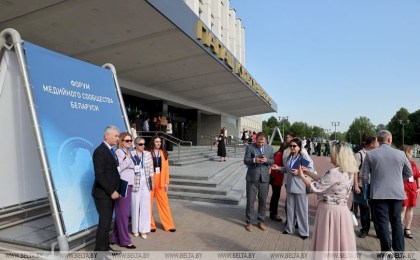 Марков о работе СМИ: мы не просто должны бороться с новыми вызовами, мы должны их побеждать