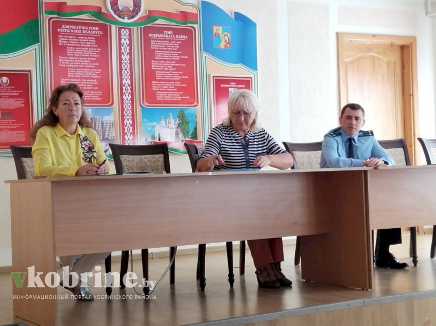 30 мая в Кобрине прошел профсоюзный правовой приём граждан