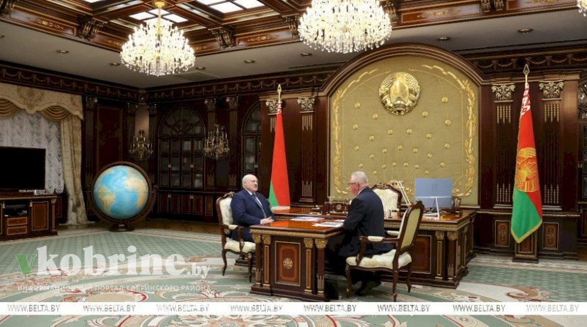 Лукашенко о президентских выборах в Беларуси: постараемся провести так, чтобы комар носа не подточил