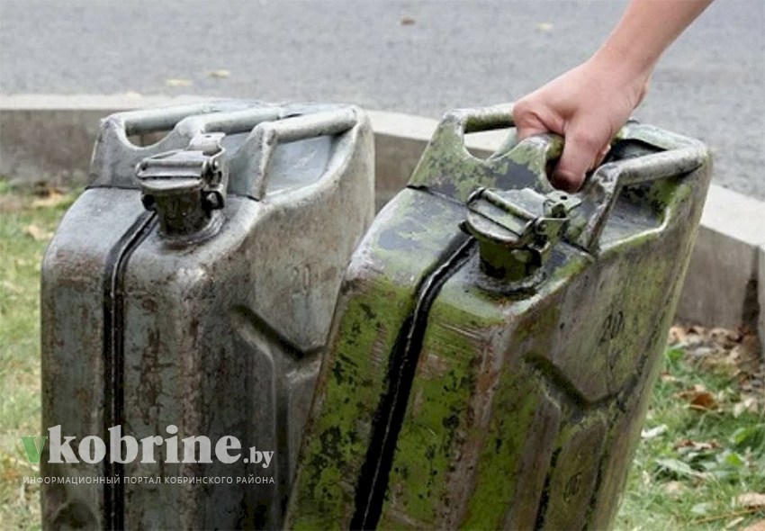 Житель Кобринского района похитил более 560 литров топлива. Следователи раскрыли подробности дела