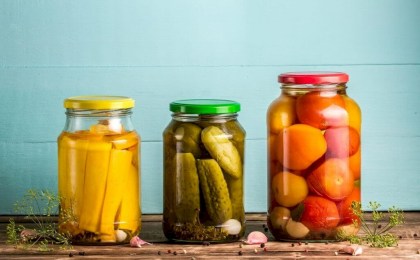 Узнали, почему нельзя заново закатывать взорвавшиеся банки