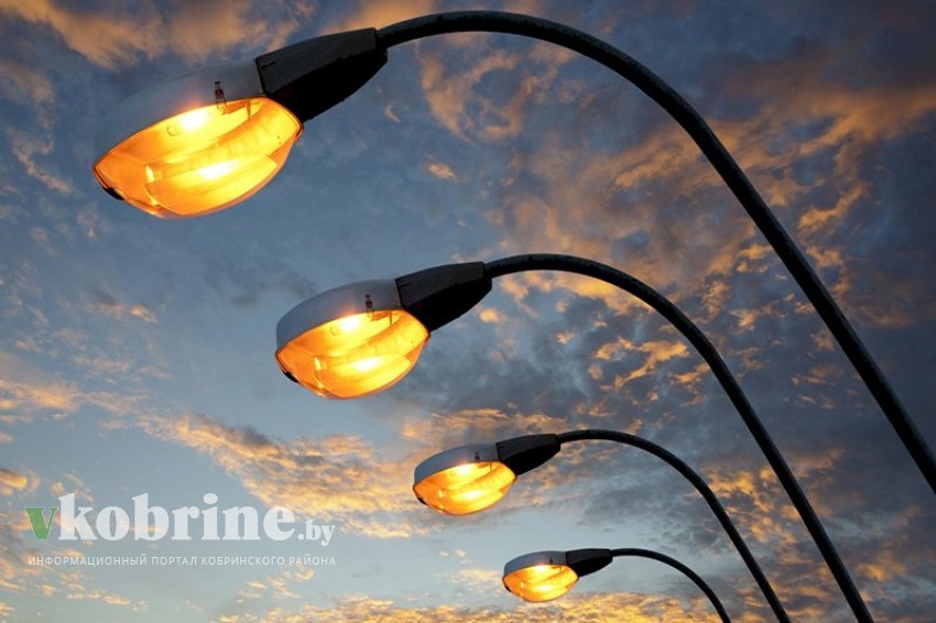 Кобринчане жалуются на плохое освещение в городе. Куда обращаться?