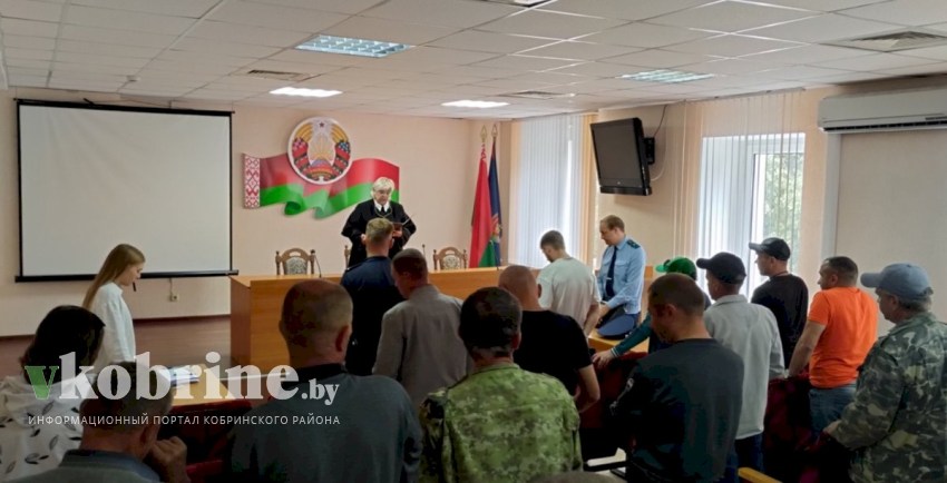 В Кобринском РОВД вынесли «последнее предупреждение» домашним агрессорам