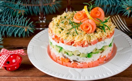 Как сделать новогодние салаты более полезными?