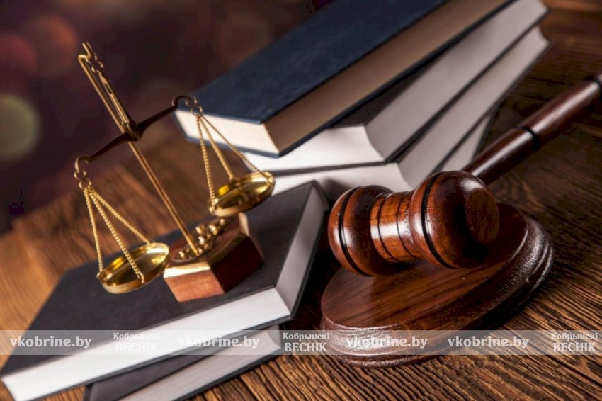 Нотариусы проведут 6 дней бесплатных консультаций в 2025 году