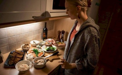 Эксперт назвал лучшее время для ужина