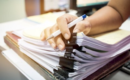 Кто должен заниматься сбором документов для назначения пенсии