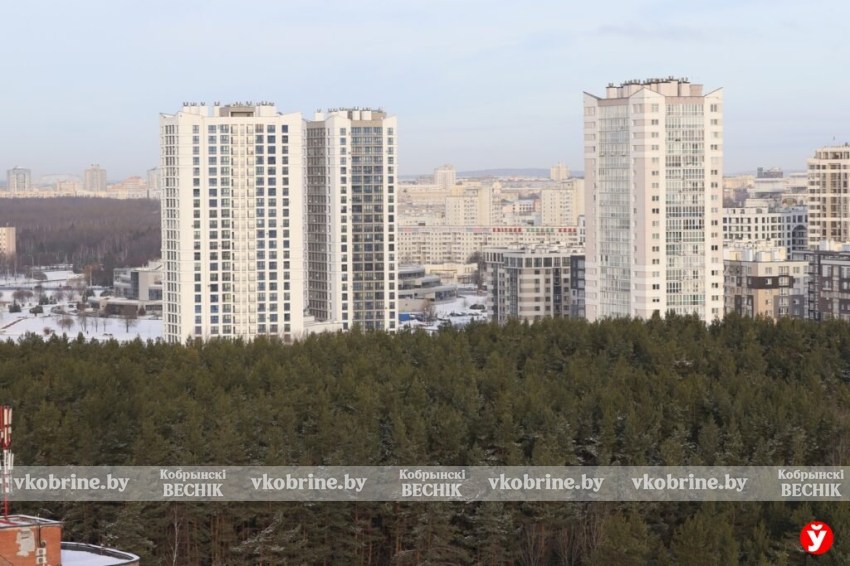 Почему нельзя захламлять балконы, рассказали в ЖКХ