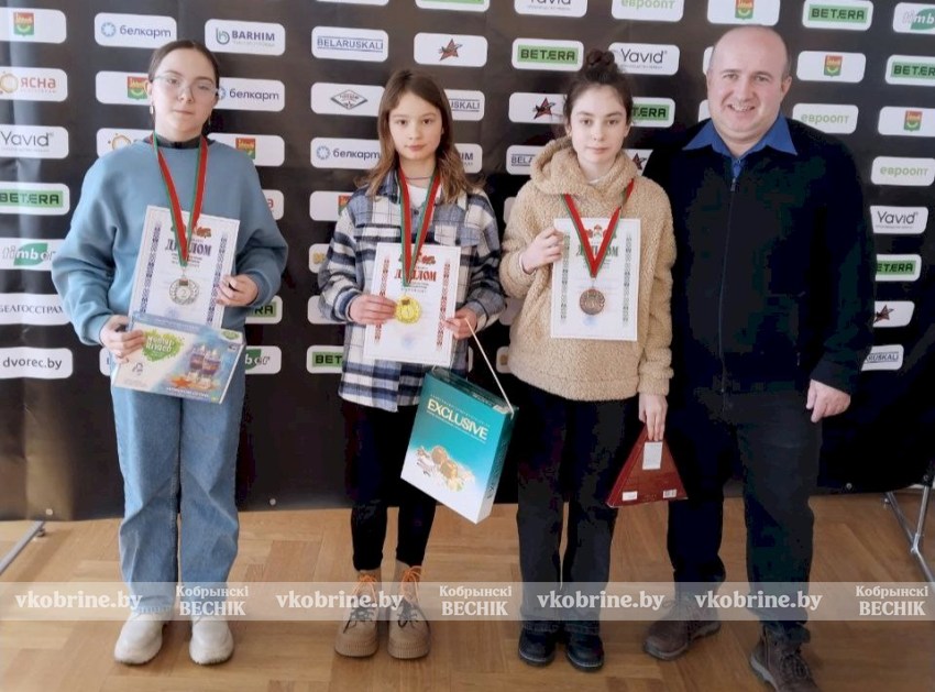 Кобринчанка Кристина Потупчик – чемпионка области по шахматам!
