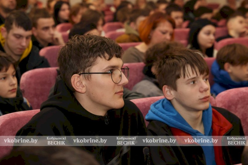 Профилактическое мероприятие  «Мы против наркотиков» прошло в начальной школе № 10 г. Кобрина