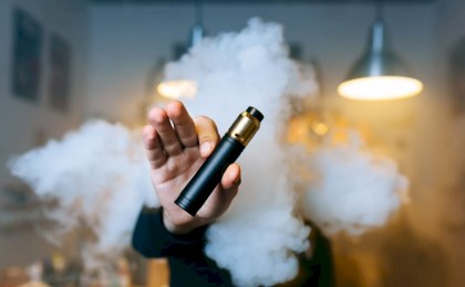 В Беларуси зафиксировали первую смерть после курения вейпа