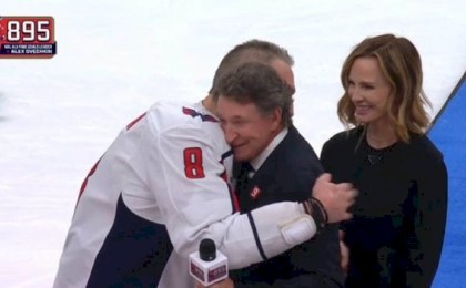 Александр Овечкин побил «вечный рекорд» канадца Уэйна Грецки