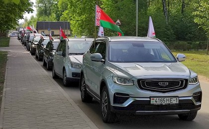 На Кобринщине прошел патриотический автопробег «Во славу мира и труда»