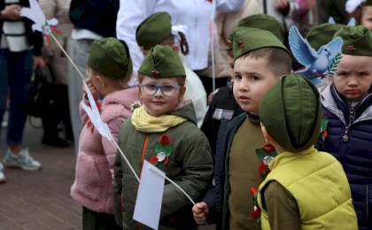 Шествие маленьких патриотов Кобринщины. ФОТОРЕПОРТАЖ