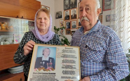 «Полк нес потери, а молодая медсестра Ольга Кожемякина боролась за жизни бойцов» - ее историю вспоминает семья Павла и Нины Волосюк