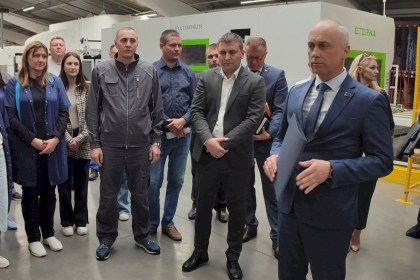 Александр Мойсеюк и представители служб Кобринщины обсудили проблемные вопросы граждан с коллективом ИООО «ВЕЛПАК-Кобрин»