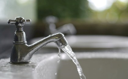 Узнали, где в Кобрине отключат горячую воду 
