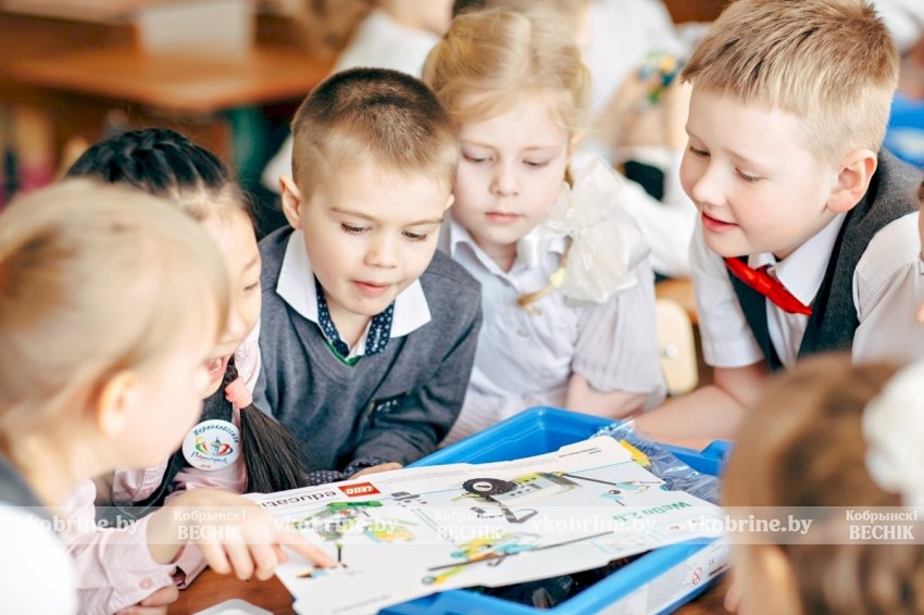 Как получить единовременную выплату к школе: инструкция для многодетных семей