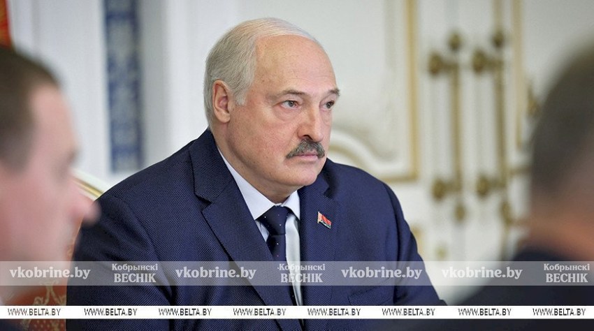 Семинар на ферме, подготовка к саммиту, выдающиеся выпускники и спецпосланник Трампа. Итоги недели Президента