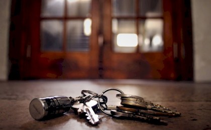 В Кобринском районе пьяная мать избила детей за спрятанные ключи