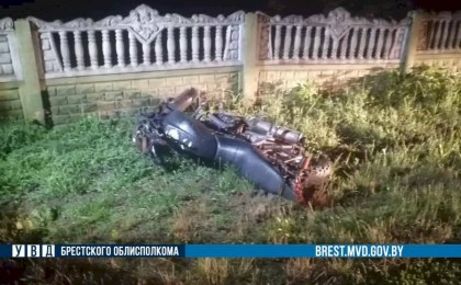В Кобринском районе погиб мотоциклист