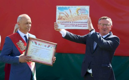 Хлеборобы Кобринщины намолотили 100 тысяч тонн зерна