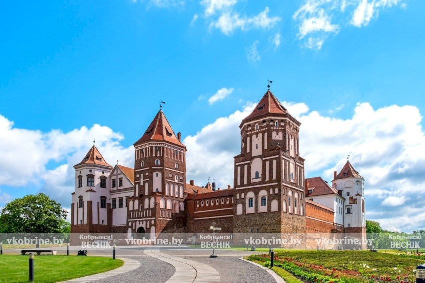 Туризм и законодательство - кому можно проводить экскурсии в Беларуси? 