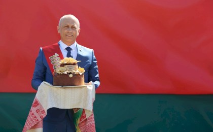 Труд аграриев – основа  государства: Александр Мойсеюк рассказал об итогах уборочной кампании