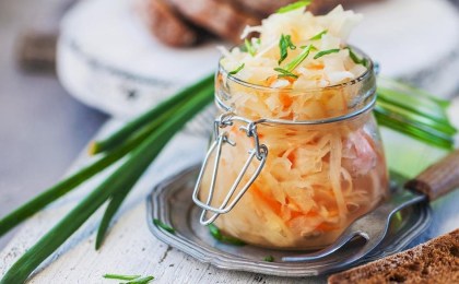 Полезное блюдо для здоровья и молодости: как приготовить квашеную капусту