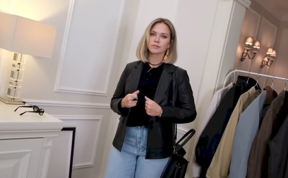 Жакеты и куртка в рабочем стиле - стилист рассказала об актуальной верхней одежде для начала осени 2025 года