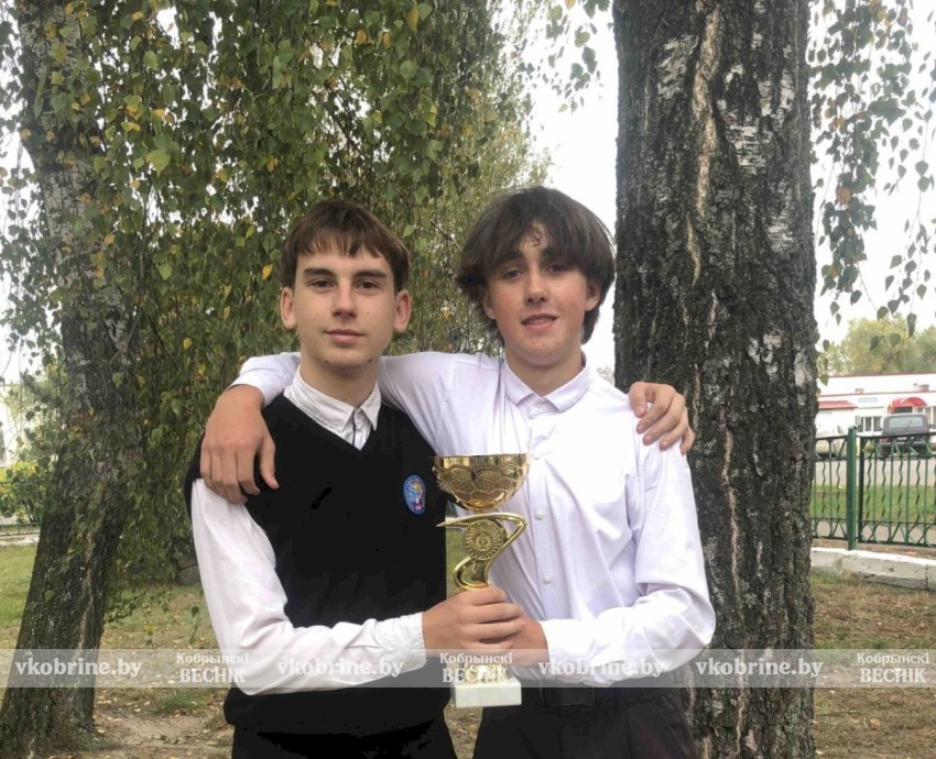 Большой футбол малой родины, или как Хидринские футболисты виртуозно обыграли четыре команды