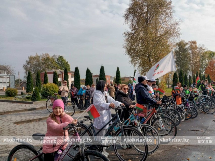 Память поколений, сила духа: жители Буховичского сельсовета приняли участие в велопробеге 