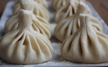 От хинкали до чизкейка: исследуем белую палитру на кухне