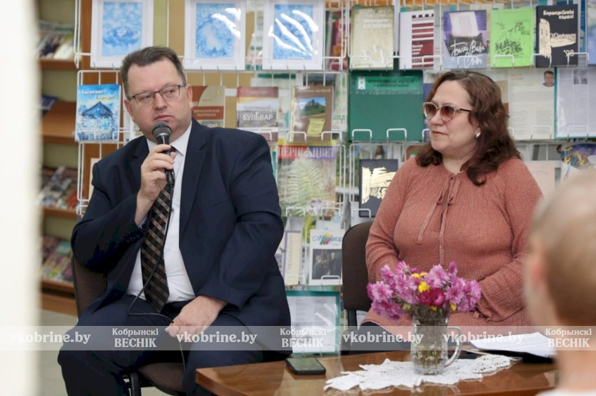 На крыльях творчества: встреча с поэтом-земляком Василием Борисюком и история создания его первой книги