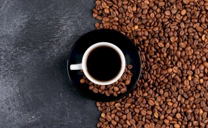 Почему после утреннего кофе хочется спать — пояснила диетолог