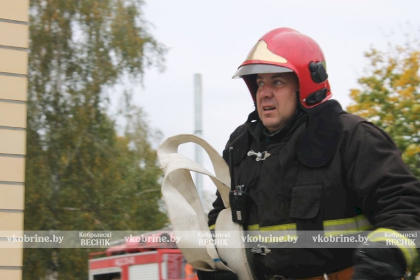 Почетная профессия, призвание души - Геннадий Рысь и его почти 30 лет борьбы с огнем