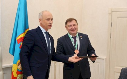 Рабочая неделя на Кобринщине началась с расширенной планерки в районном исполнительном комитете