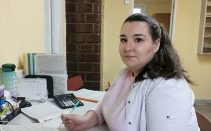 Фельдшар-акушэр Балоцкага ФАПа Вольга Лебедзь: «Дапамагаць хворым на шляху да выздараўлення... Што можа быць высакародней!»