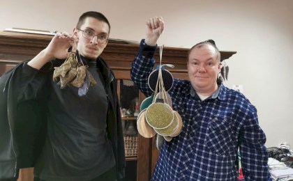 Новогодний хендмейд от участников кружка «Радуга идей» Кобринского ТЦСОН - создаем шедевры своими руками!