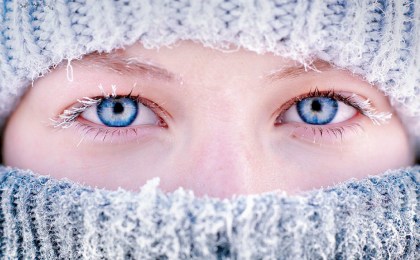 Могут ли линзы примерзнуть к глазу зимой? Офтальмолог развеяла миф