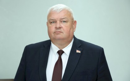 Первый заместитель председателя райисполкома – начальник управления по сельскому хозяйству и продовольствию Андрей Лукиянчик: «Спасибо за самоотверженный труд»