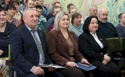 Сердце, открытое людям - в Кобринском социальном пансионате «Никольский» чествовали работников социальной защиты