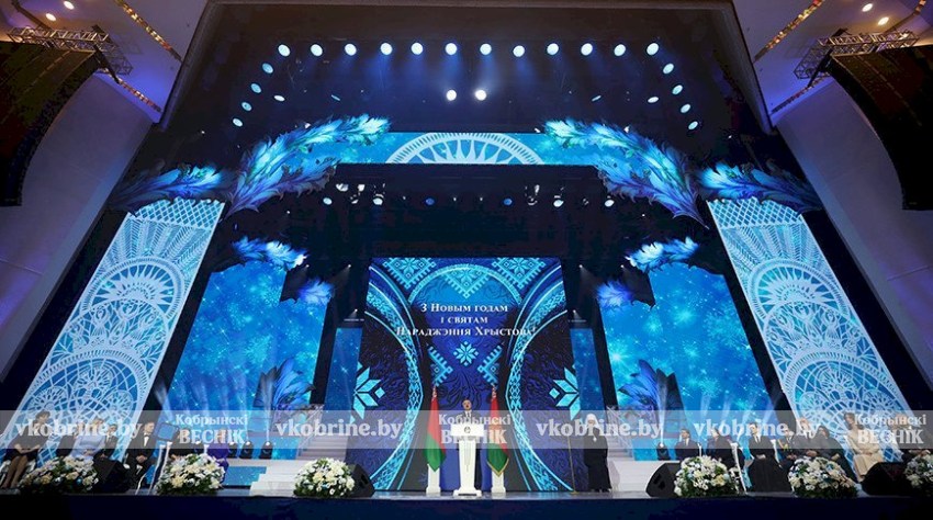 Напутствие в Рождество, прививка от «бешенства», подарок Господа и присяга судей. Итоги недели Президента