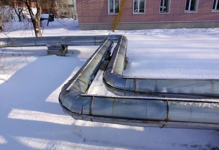 Не ходить по трубопроводам и не играть в теплопунктах – напоминаем правила безопасности 