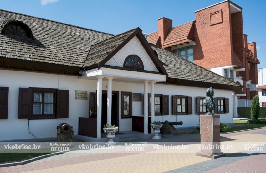 80 лет храним историю – целый год делимся легендами! В юбилейный год музей А. В. Суворова запускает уникальный проект