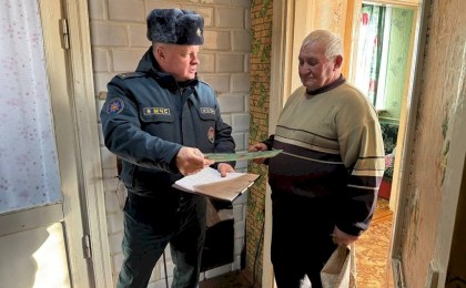 Безопасность под контролем: как прошел первый день акции «Дом без пожара» в Тевельском сельсовете